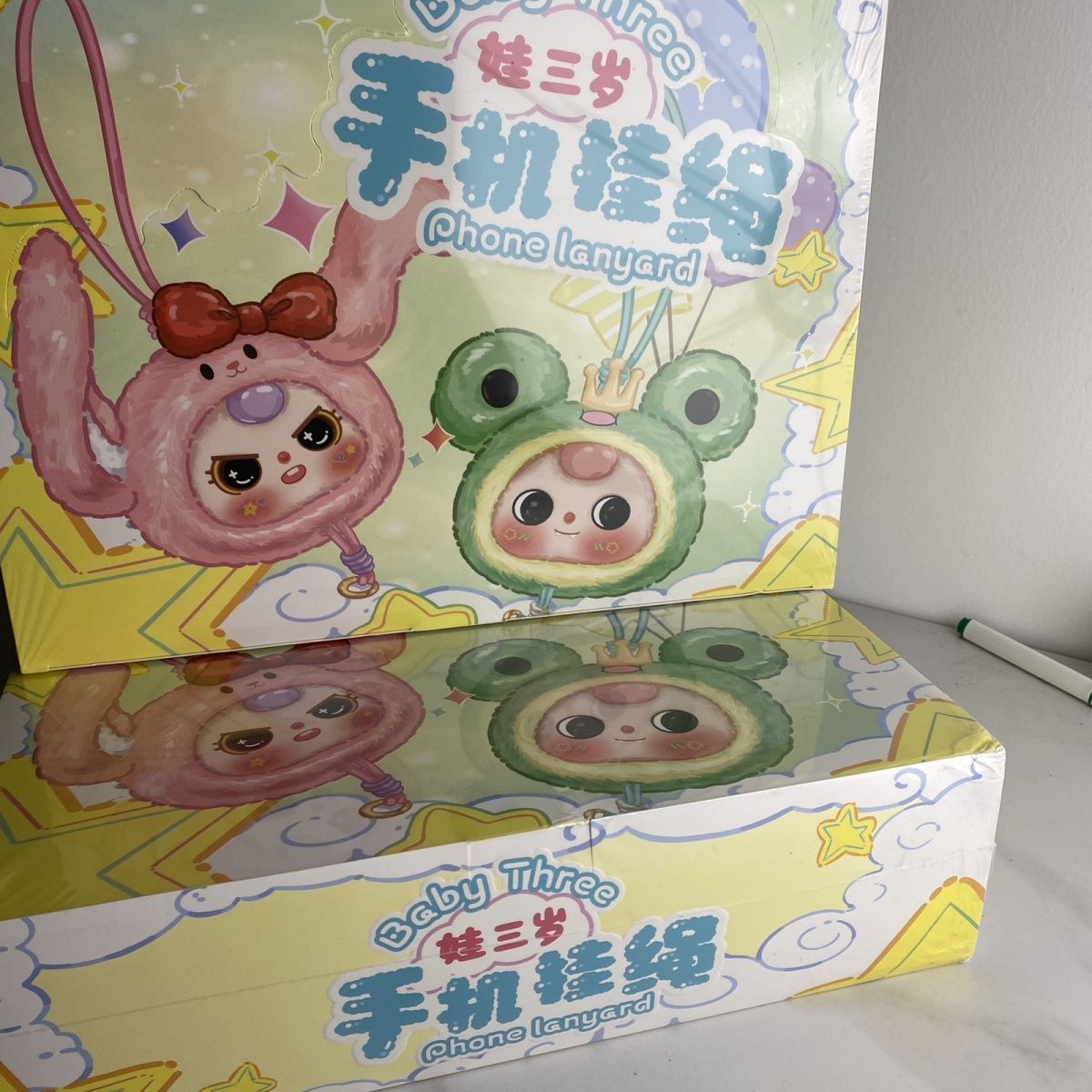 ベイビースリー フォンストラップ ブラインドボックス ビニー - Baby Products Good For Adults のレビューと価格